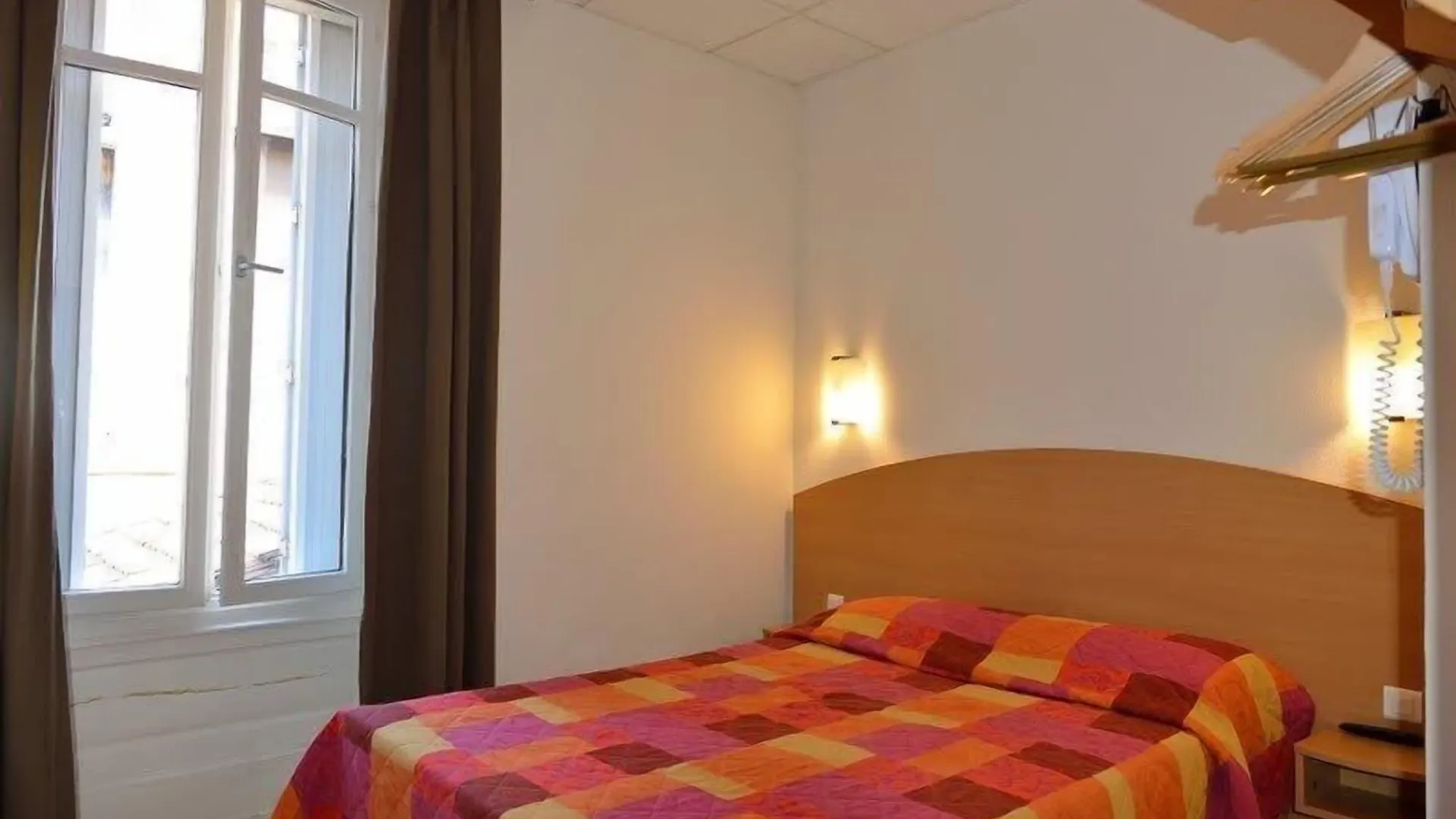 Hotel De Lyon Valence  Franciaország
